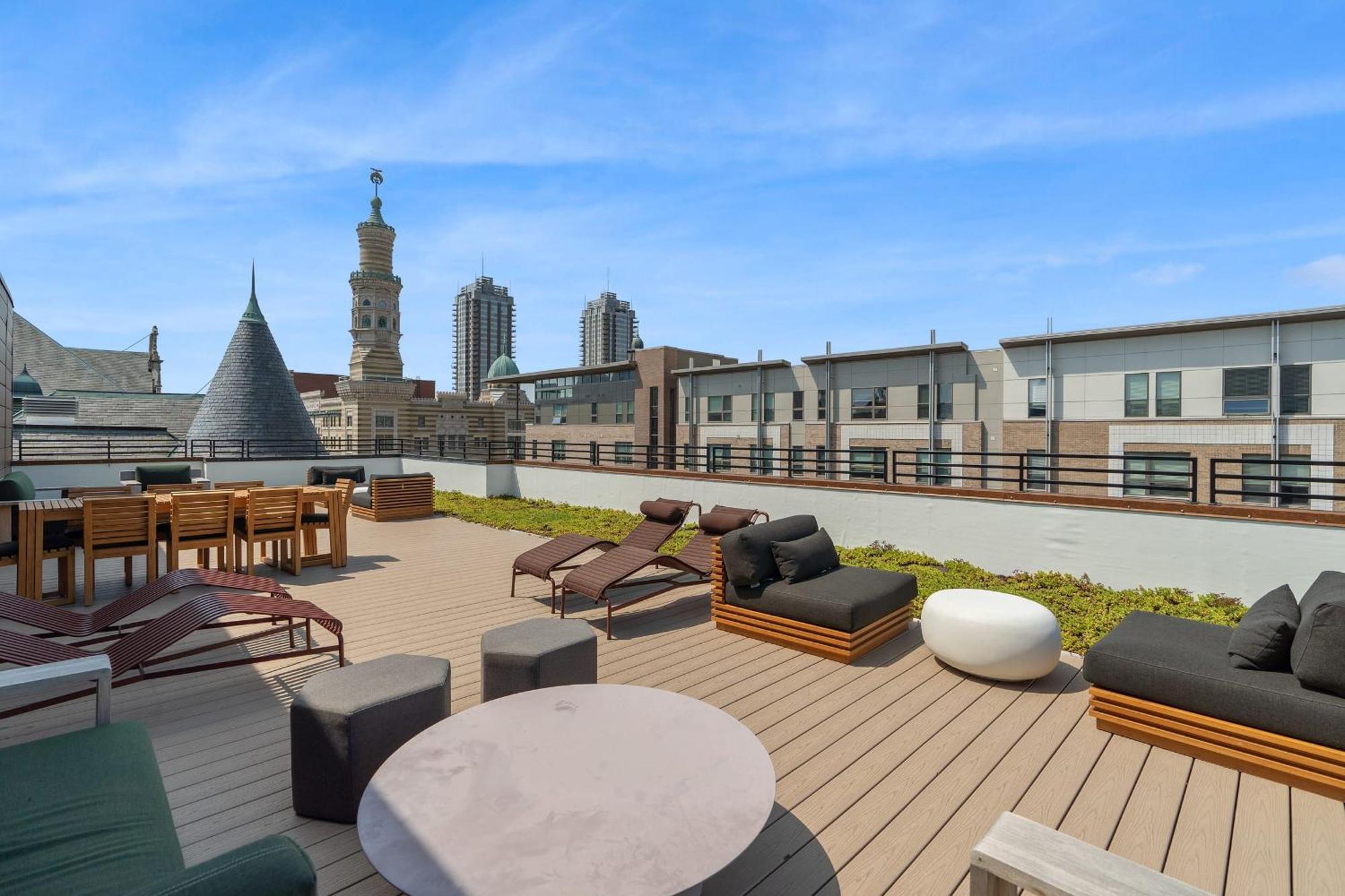 Apartment Cozysuites Mass With Parking Lounge & Roof Deck #38 Indianapolis