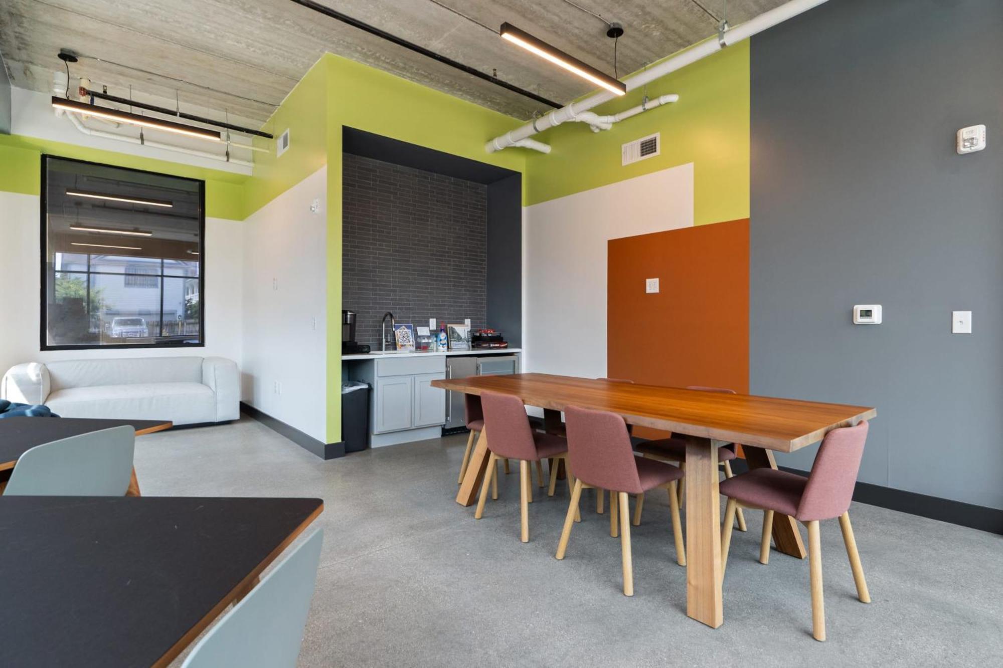 Cozysuites Mass With Parking Lounge & Roof Deck #38 Apartment