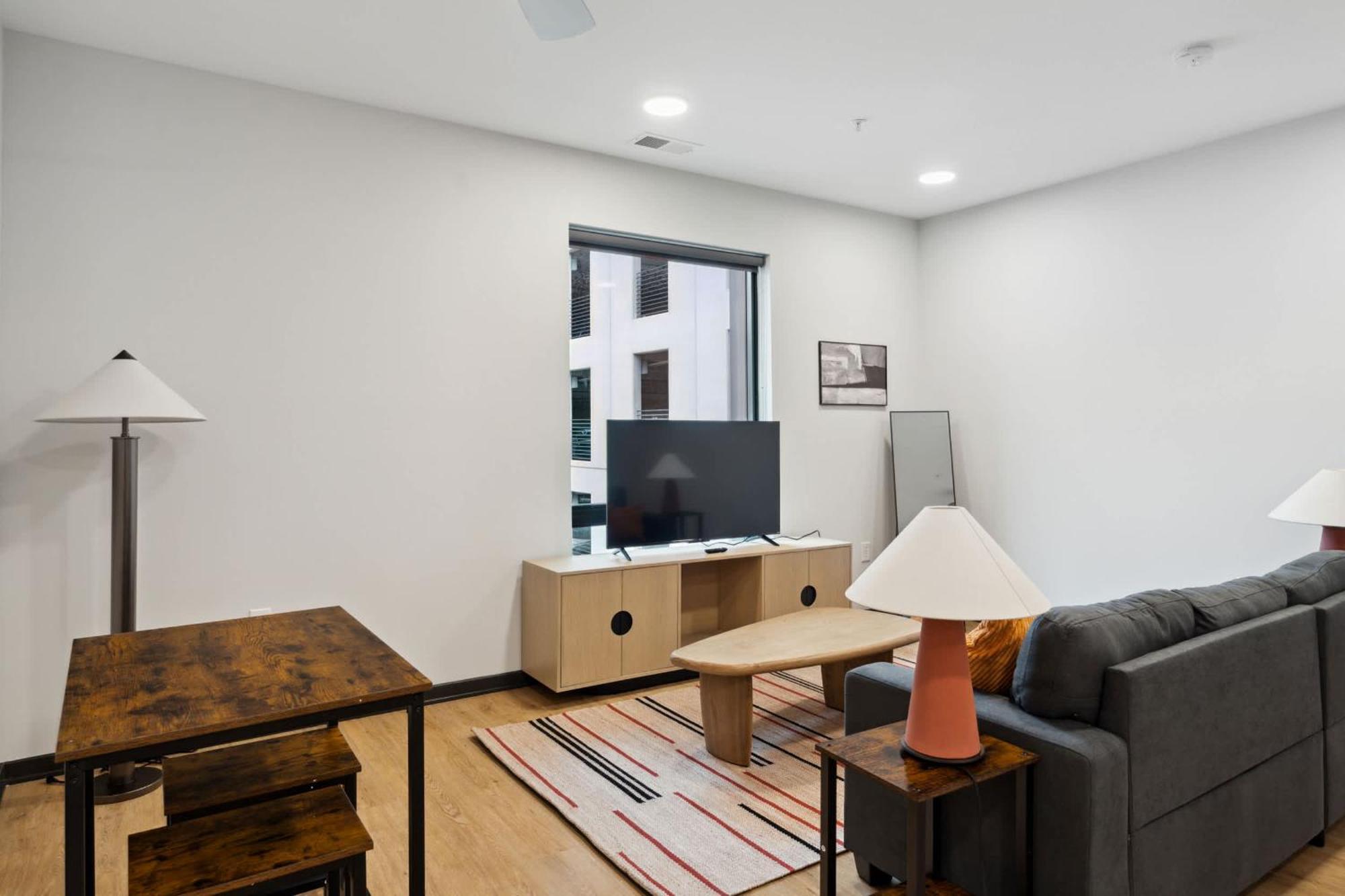 Cozysuites Mass With Parking Lounge & Roof Deck #38 Apartment