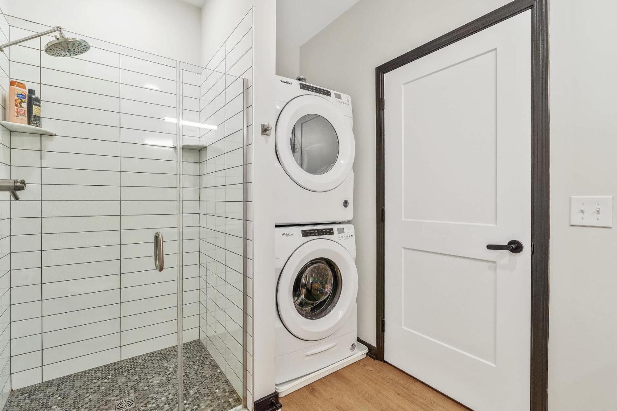 Apartment Cozysuites Mass With Parking Lounge & Roof Deck #38 *